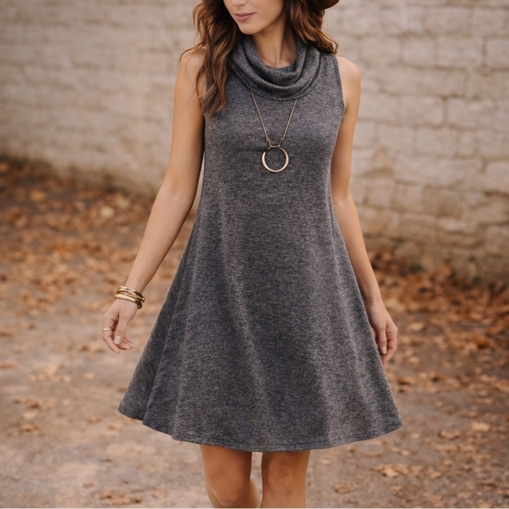 NWT Express cowl neck heather grey knit dress ❤️